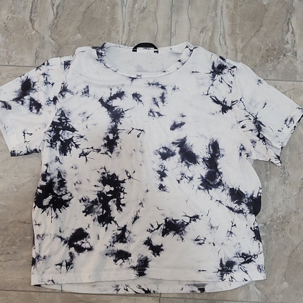SHEIN acid wash crop top
